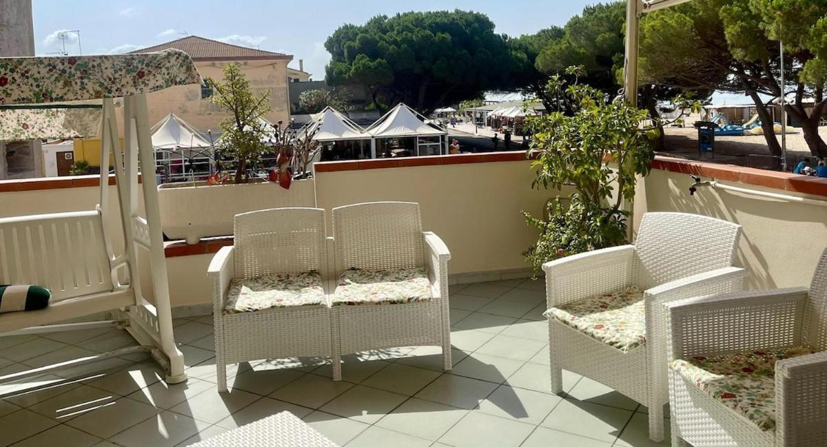 La Terrazza Sul Mare Lägenhet Torre Grande Exteriör bild
